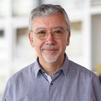 Reconocimiento Histórico: El Profesor Roberto Mayor es nombrado Fellow de la Royal Society