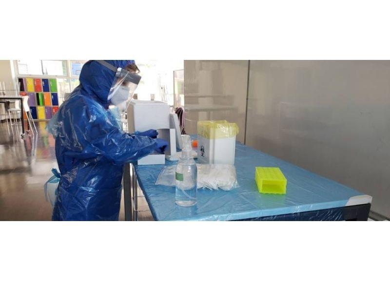 Covid // U. Mayor implementa sistema rápido de testeo de covid-19 para reiniciar las labores de Investigación